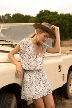 Load image into Gallery viewer, KARLA - WHITE MOCHA LEOPARD